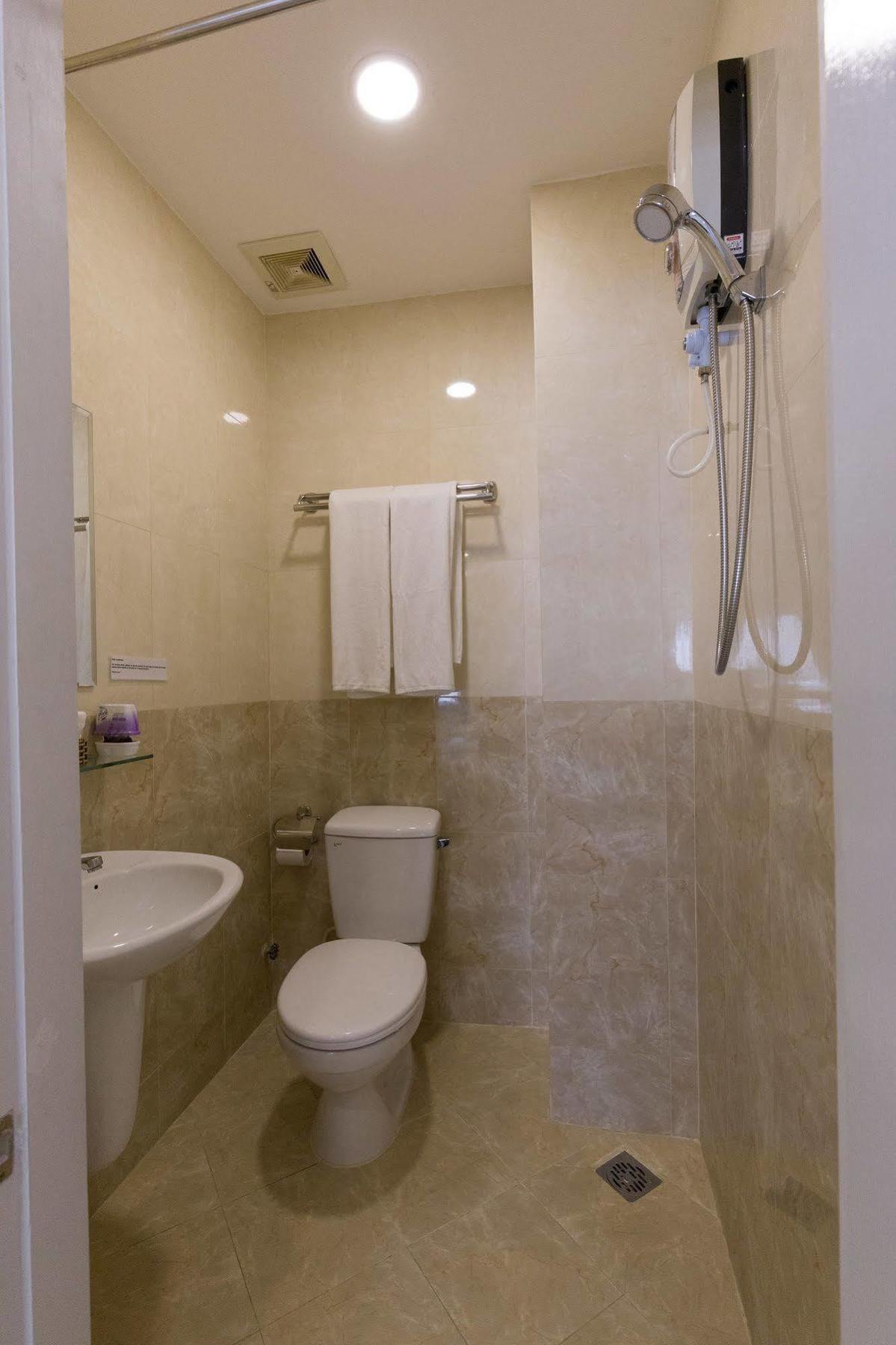 Giang Son 3 Hotel Хошимін Екстер'єр фото
