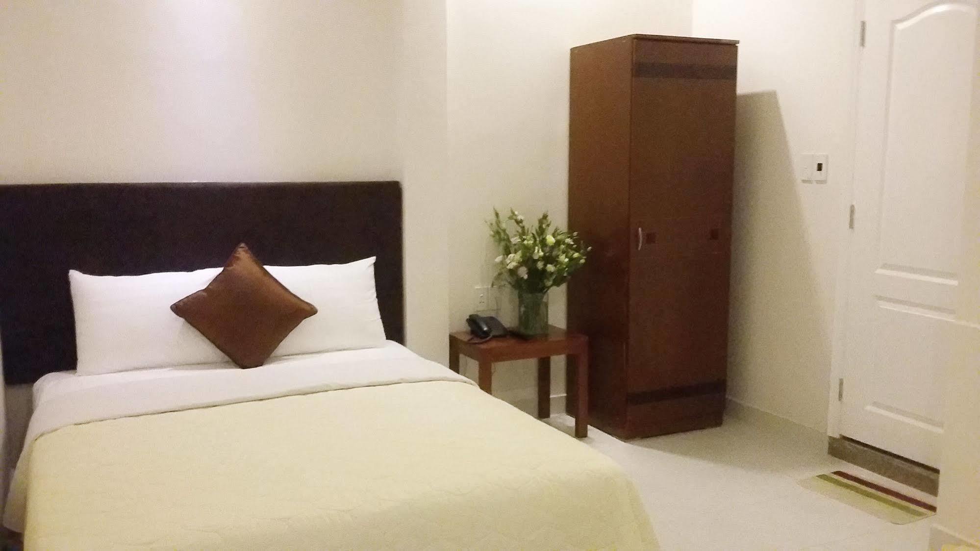 Giang Son 3 Hotel Хошимін Екстер'єр фото